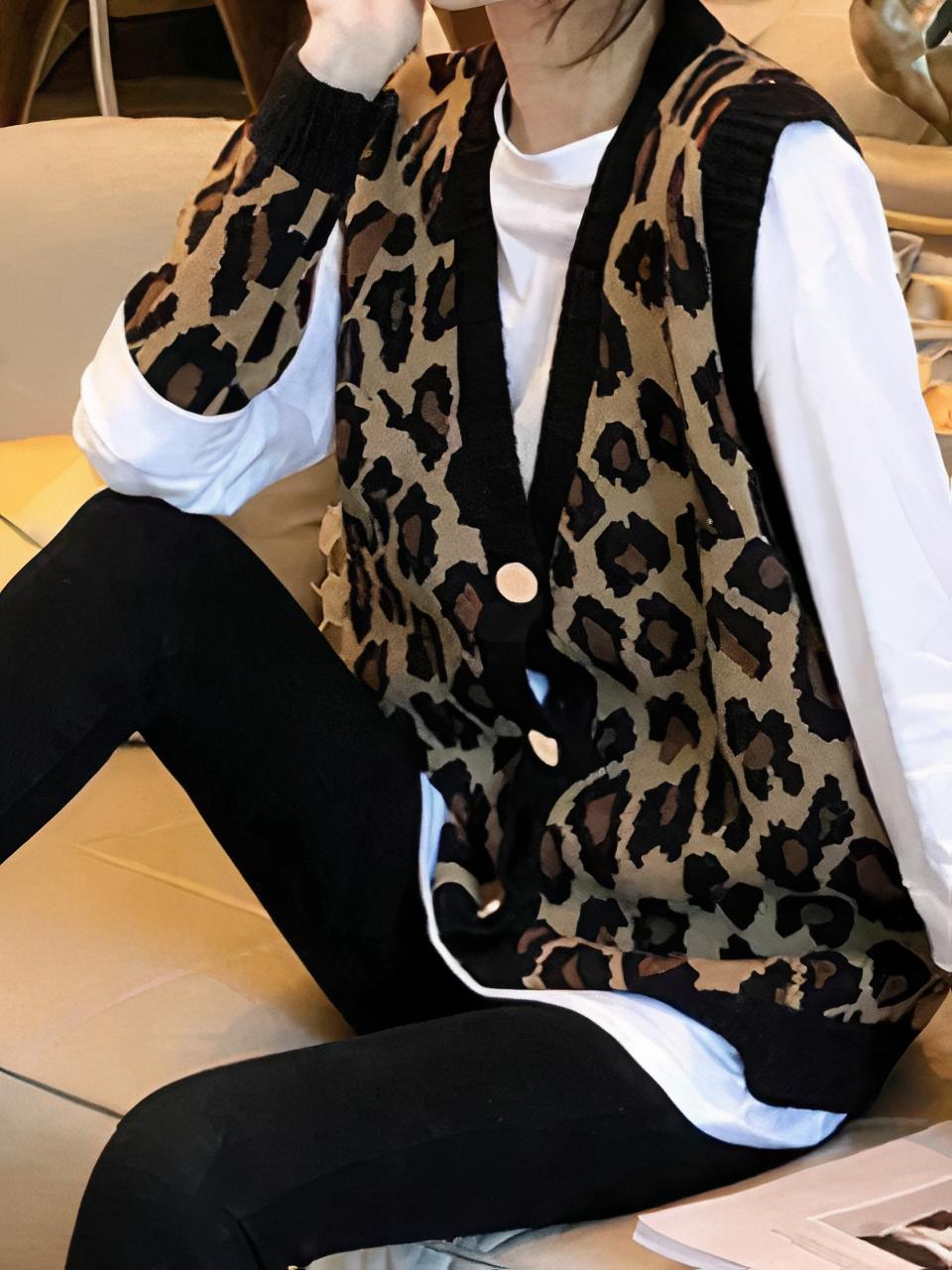 Cardigan sans manches imprimé léopard pour femme