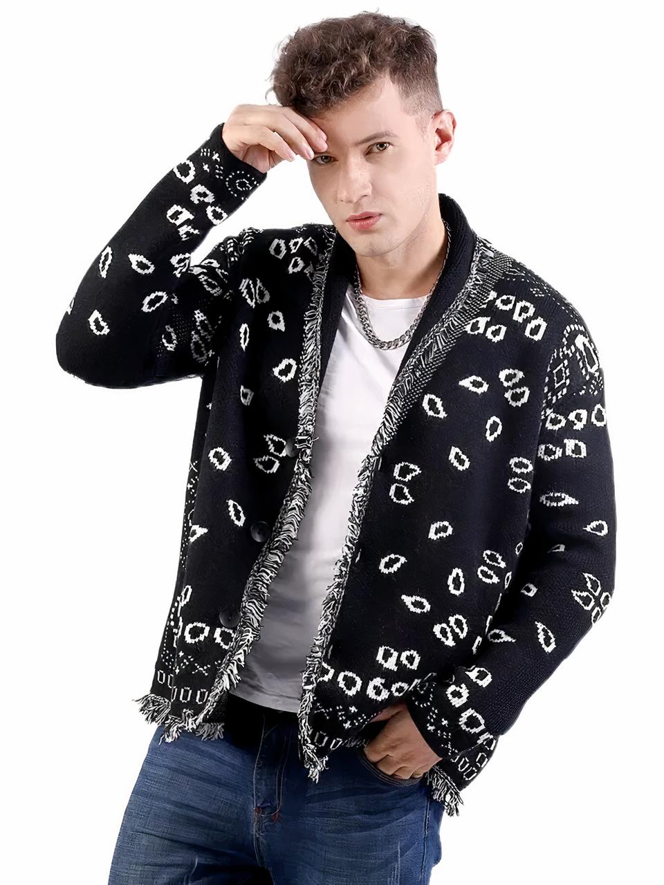 Joli cardigan col châle en laine pour homme homme qui porte un cardigan noir motif col châle
